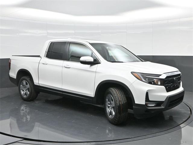 new 2025 Honda Ridgeline car, priced at $43,850