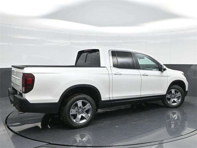 new 2025 Honda Ridgeline car, priced at $43,850