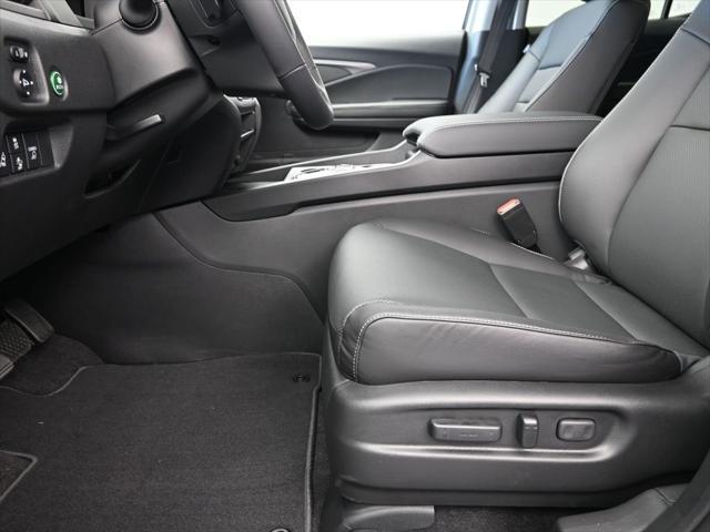 new 2025 Honda Ridgeline car, priced at $43,050