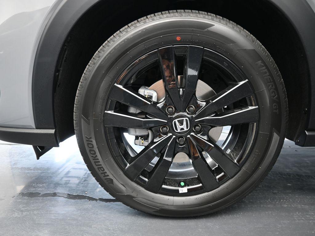 new 2026 Honda HR-V car, priced at $30,850