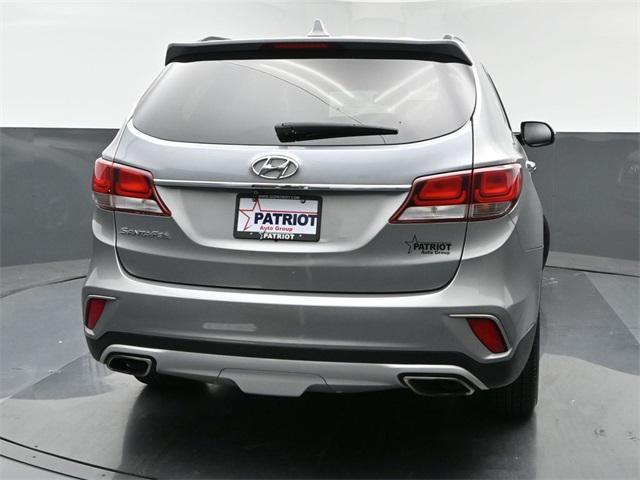 used 2018 Hyundai Santa Fe car, priced at $14,376