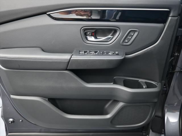 new 2025 Honda Pilot car, priced at $46,223