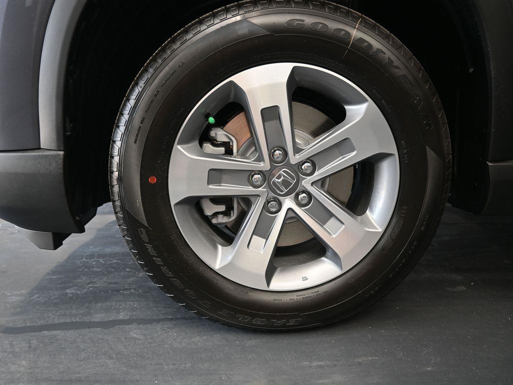 new 2025 Honda Pilot car, priced at $45,750