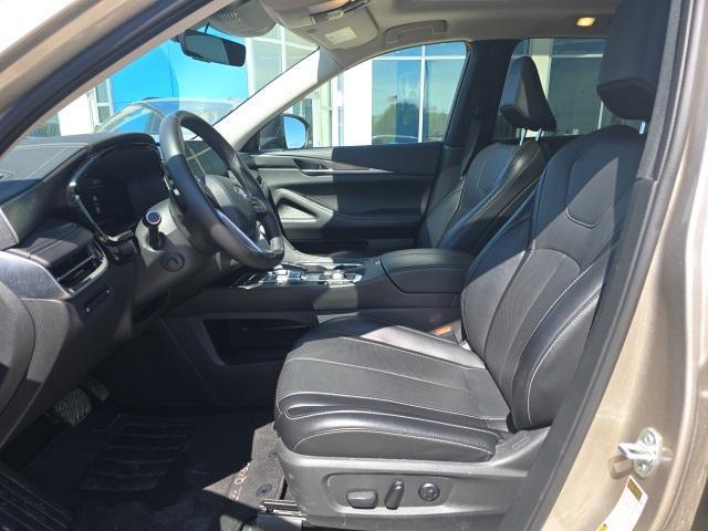 used 2024 INFINITI QX60 car, priced at $41,900
