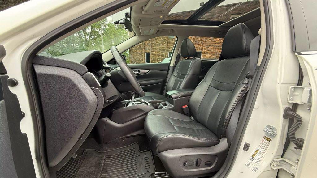 used 2016 Nissan Rogue car, priced at $7,950