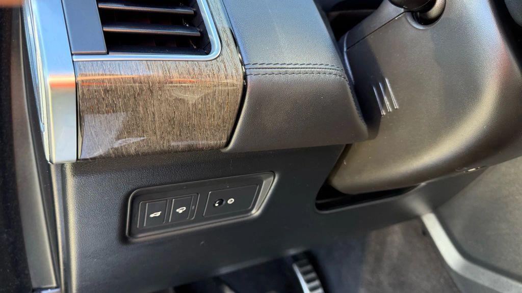 used 2016 Land Rover Range Rover Sport car, priced at $14,950