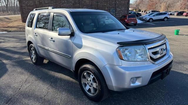 used 2011 Honda Pilot car, priced at $6,950