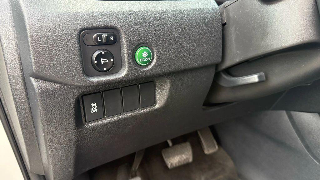 used 2018 Honda Pilot car, priced at $16,450