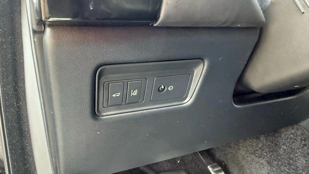 used 2017 Land Rover Range Rover car, priced at $20,950