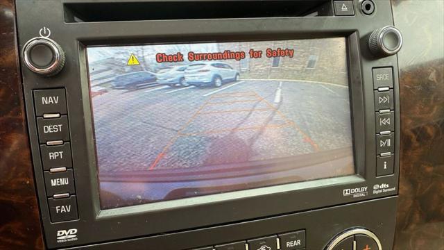 used 2014 GMC Yukon XL car, priced at $11,950