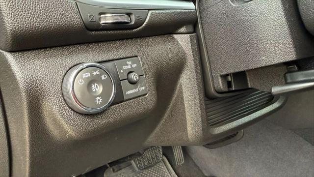used 2015 Chevrolet Traverse car, priced at $6,950