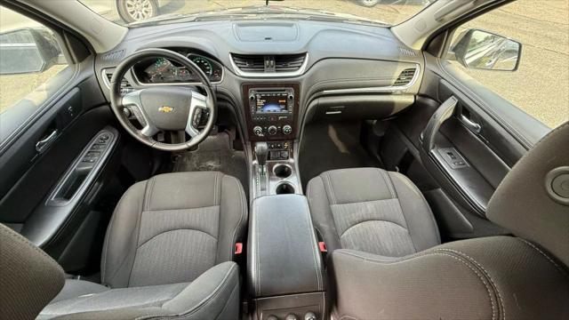 used 2015 Chevrolet Traverse car, priced at $6,950