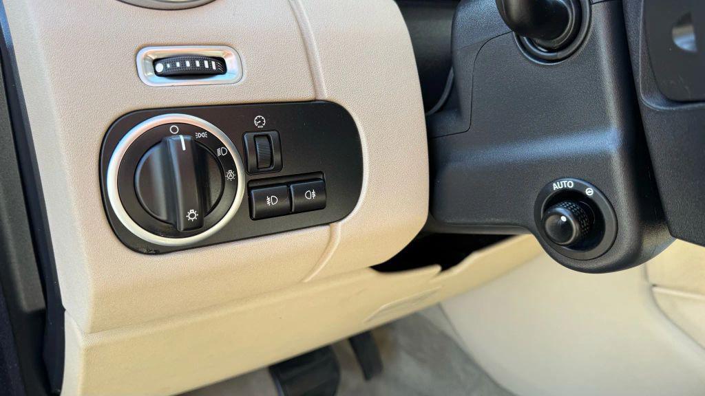 used 2014 Land Rover LR4 car, priced at $11,950