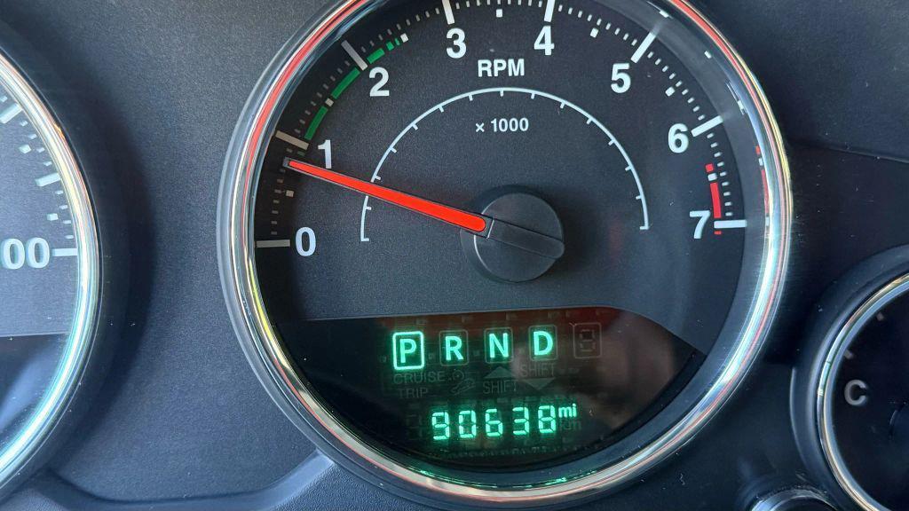 used 2015 Jeep Wrangler Unlimited car, priced at $17,450