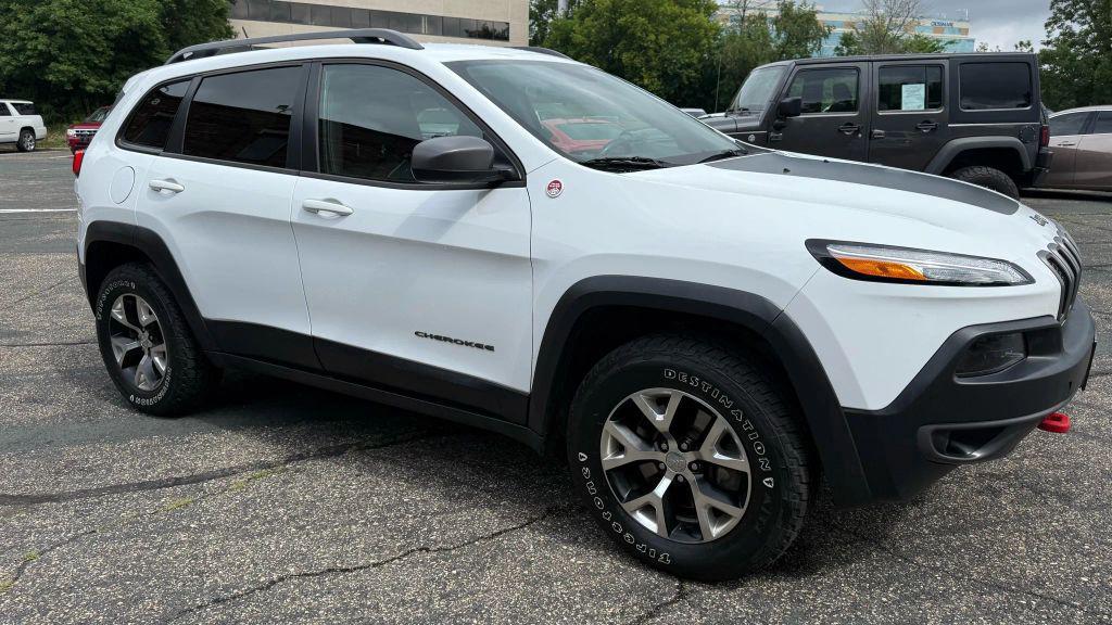 used 2014 Jeep Cherokee car, priced at $11,450