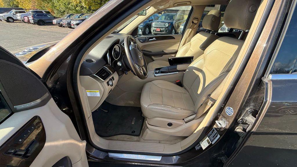 used 2013 Mercedes-Benz M-Class car, priced at $9,450