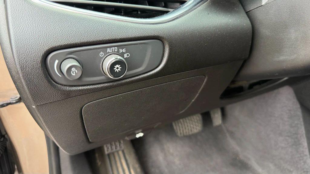 used 2018 Chevrolet Malibu car, priced at $12,950