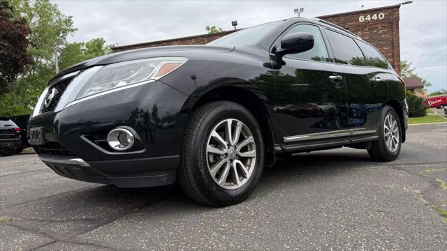 used 2014 Nissan Pathfinder car, priced at $9,950