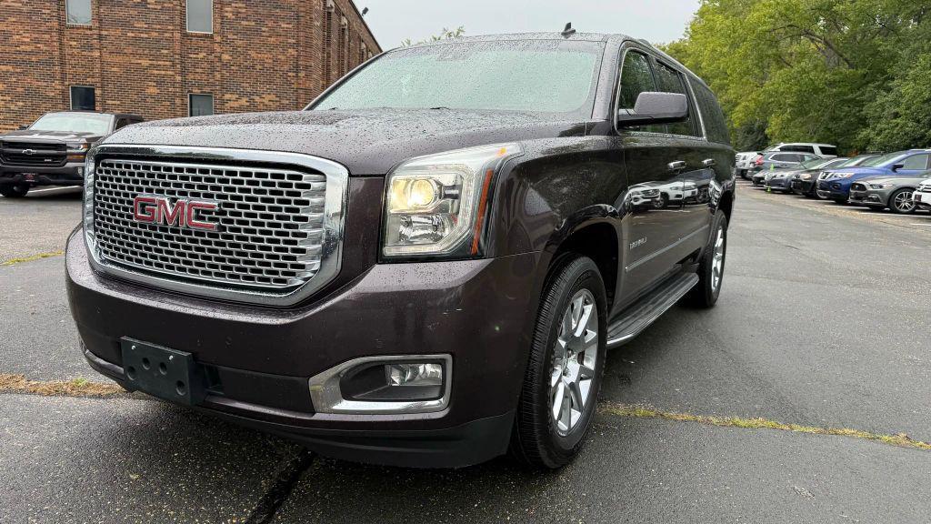 used 2015 GMC Yukon XL car, priced at $18,950