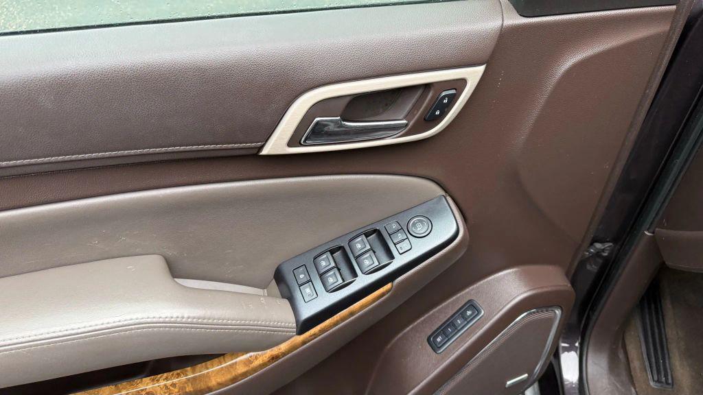 used 2015 GMC Yukon XL car, priced at $18,950