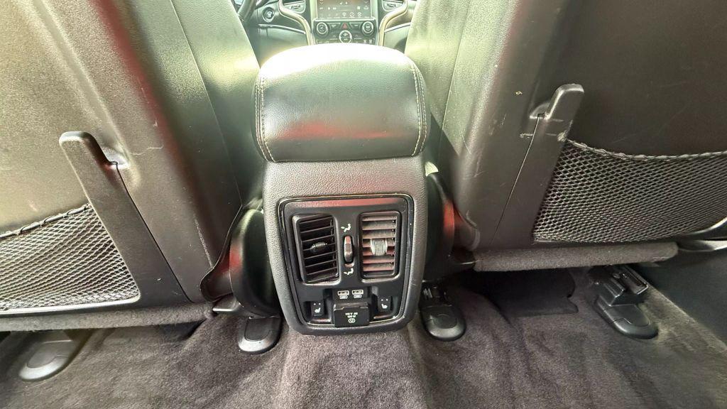 used 2016 Jeep Grand Cherokee car, priced at $10,950