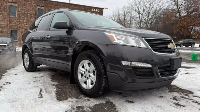 used 2015 Chevrolet Traverse car, priced at $7,450