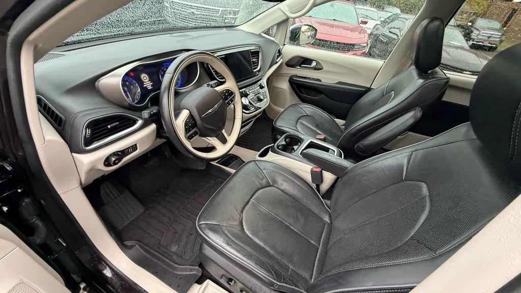 used 2018 Chrysler Pacifica car, priced at $12,950