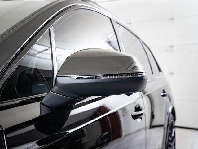 new 2025 Audi Q7 car, priced at $66,998