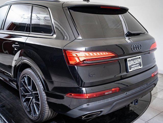 new 2025 Audi Q7 car, priced at $66,998