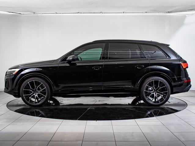 new 2025 Audi Q7 car, priced at $66,998