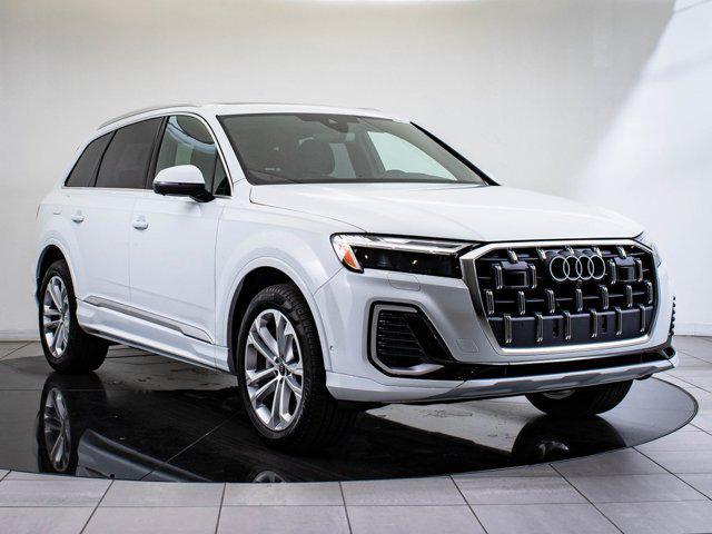 new 2025 Audi Q7 car, priced at $66,998