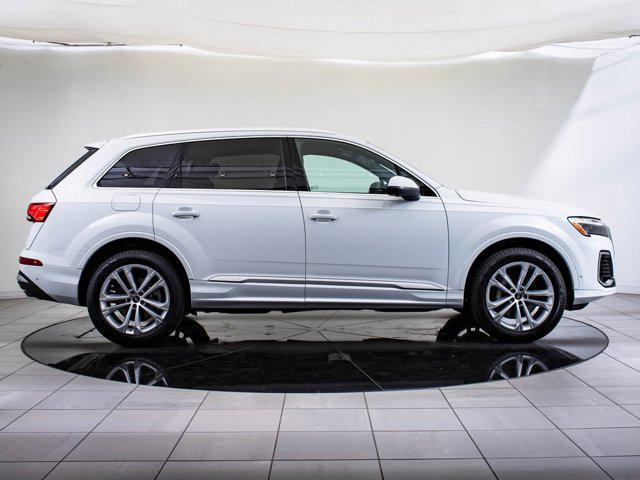 new 2025 Audi Q7 car, priced at $66,998