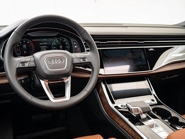 new 2025 Audi Q7 car, priced at $76,998