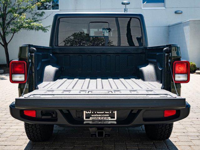 used 2021 Jeep Gladiator car, priced at $30,198