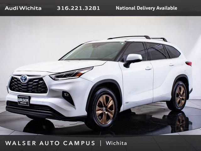 used 2022 Toyota Highlander Hybrid car, priced at $36,598