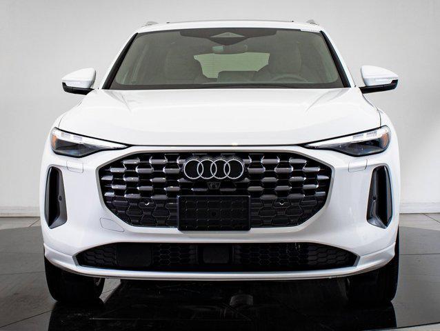 new 2025 Audi Q5 car, priced at $55,698