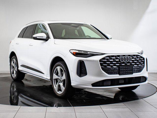 new 2025 Audi Q5 car, priced at $55,698