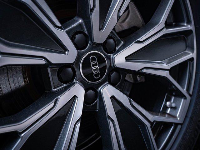 new 2025 Audi Q5 car, priced at $59,698