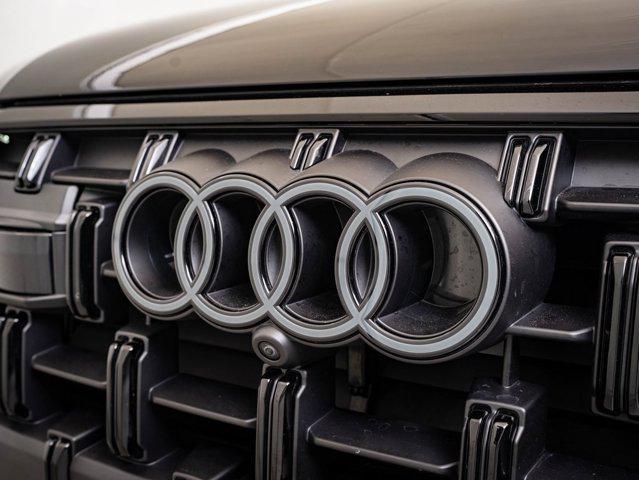 used 2025 Audi Q7 car, priced at $61,998