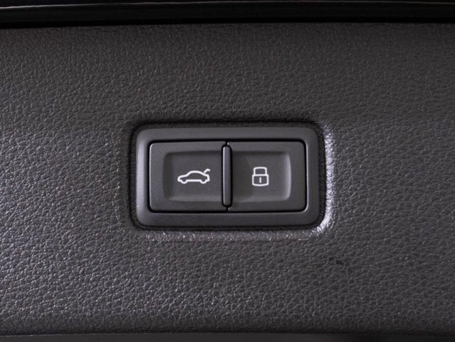 used 2025 Audi Q7 car, priced at $61,998