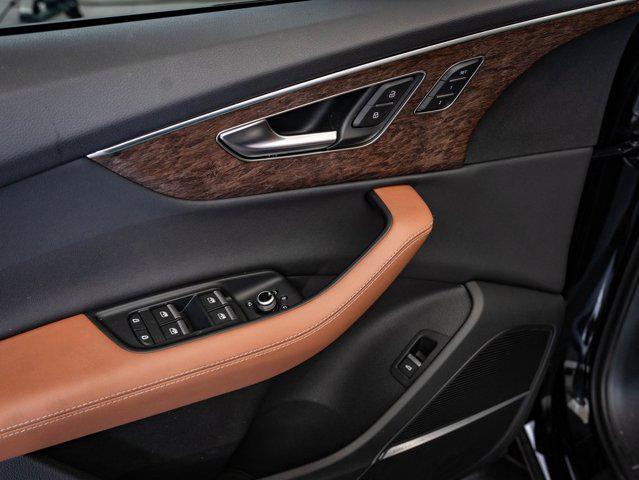 used 2025 Audi Q7 car, priced at $61,998