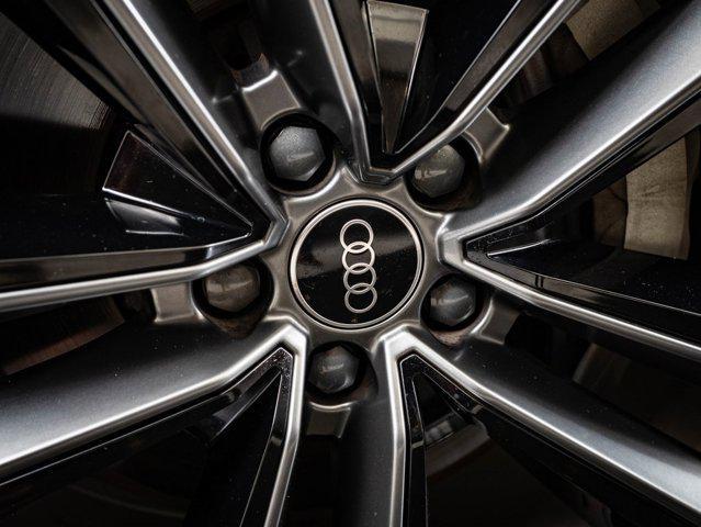 used 2025 Audi Q7 car, priced at $61,998