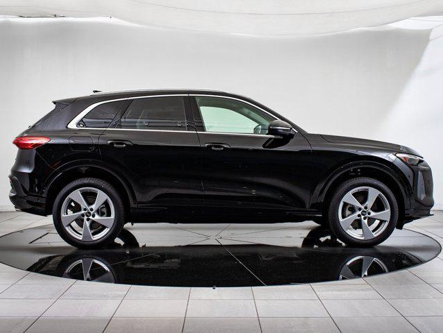new 2025 Audi Q5 car, priced at $59,298