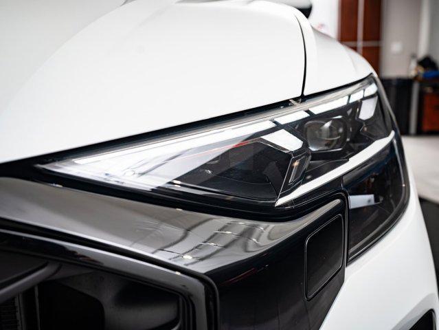 new 2025 Audi Q8 car, priced at $77,798