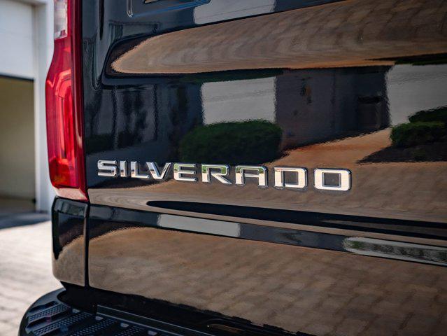 used 2022 Chevrolet Silverado 1500 car, priced at $49,998