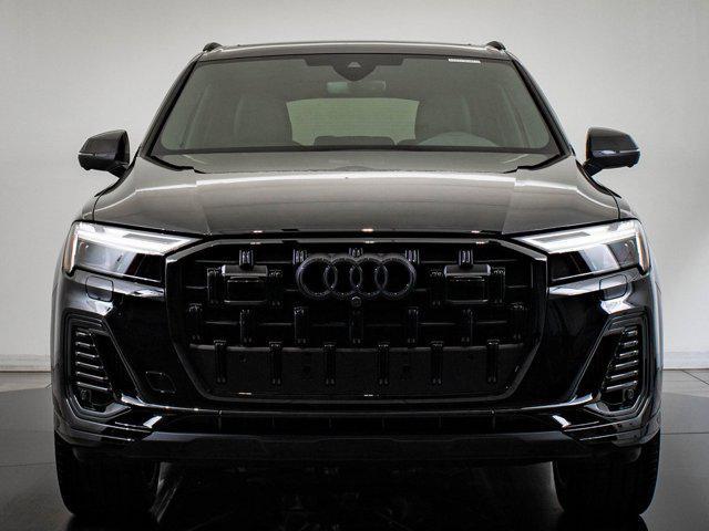 new 2025 Audi Q7 car, priced at $69,598