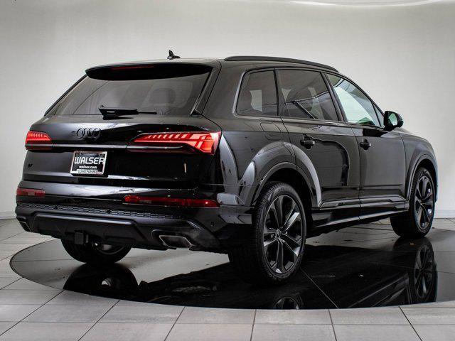 new 2025 Audi Q7 car, priced at $69,598