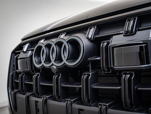 new 2025 Audi Q7 car, priced at $72,998