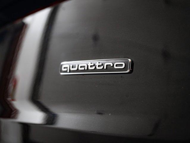 new 2025 Audi Q7 car, priced at $72,998