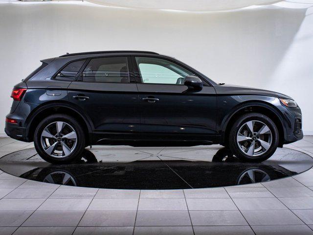 new 2025 Audi Q5 car, priced at $46,998